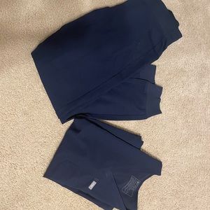 FIGS navy blue women’s scrub set size medium